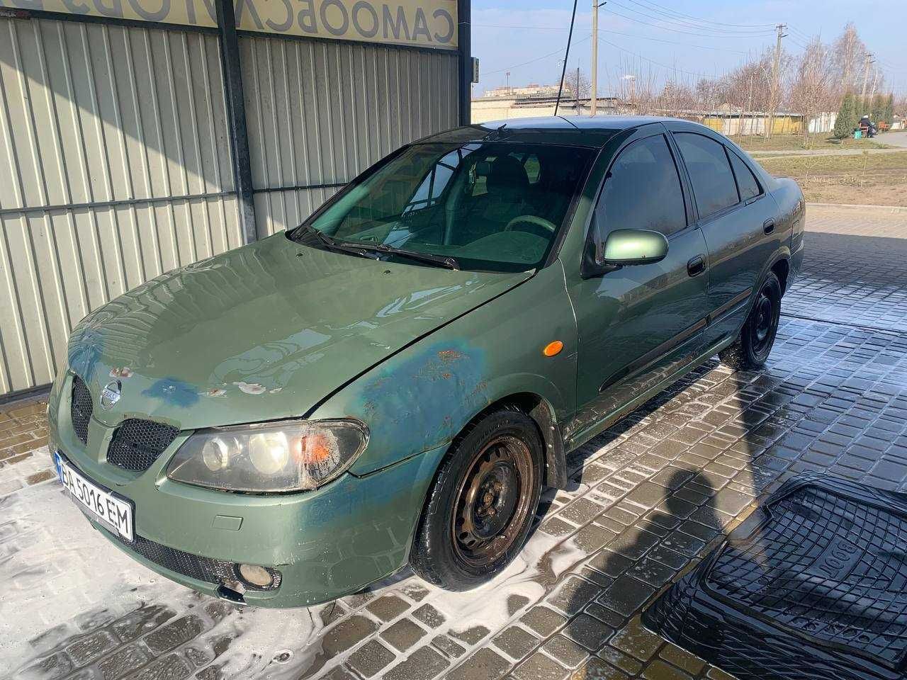 Nissan Almera 2003