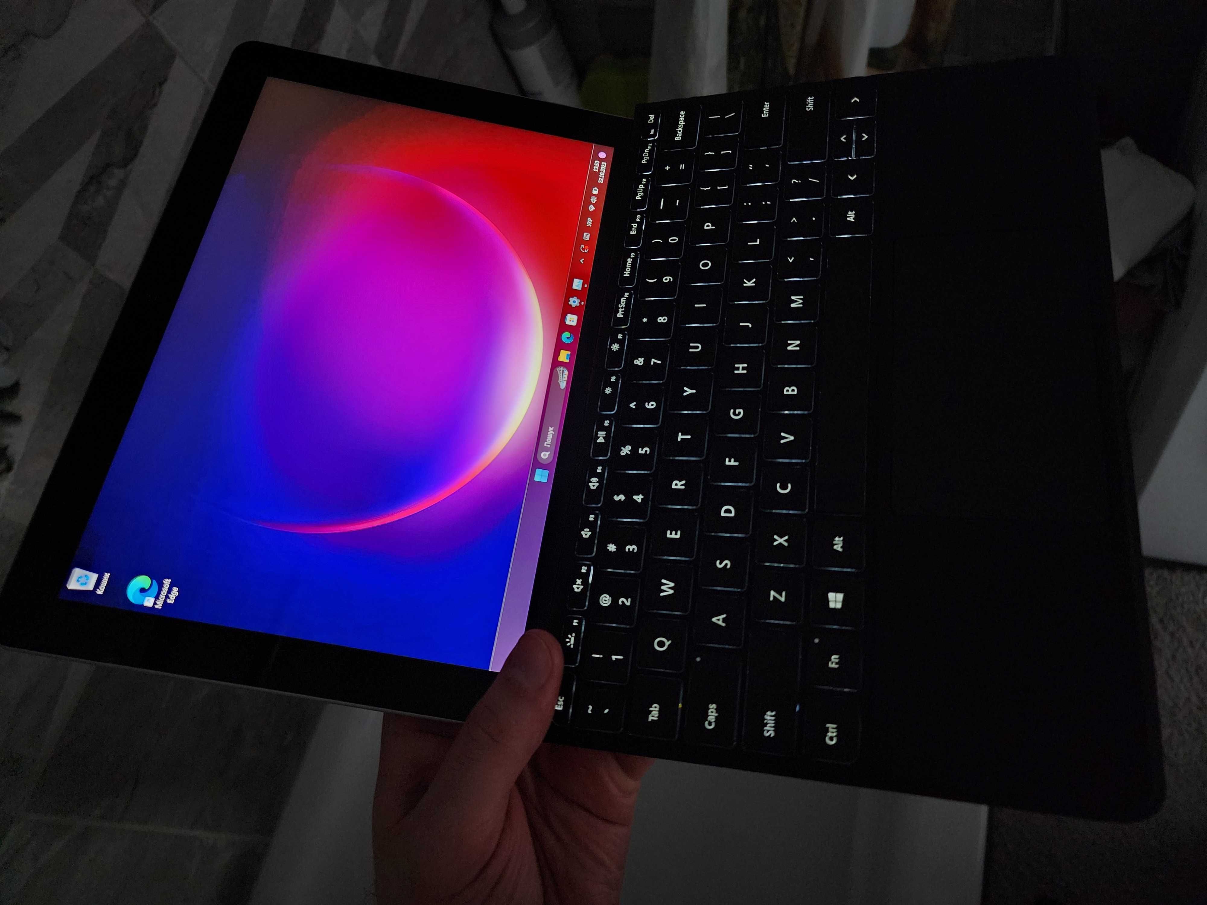 Планшет Microsoft Surface Go  - 10.1" Pentium Gold 4415Y 4/64GB