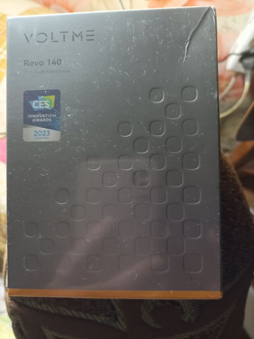 Качественное GAN зарядное VOLTME Revo 20W, 140W, кабеля