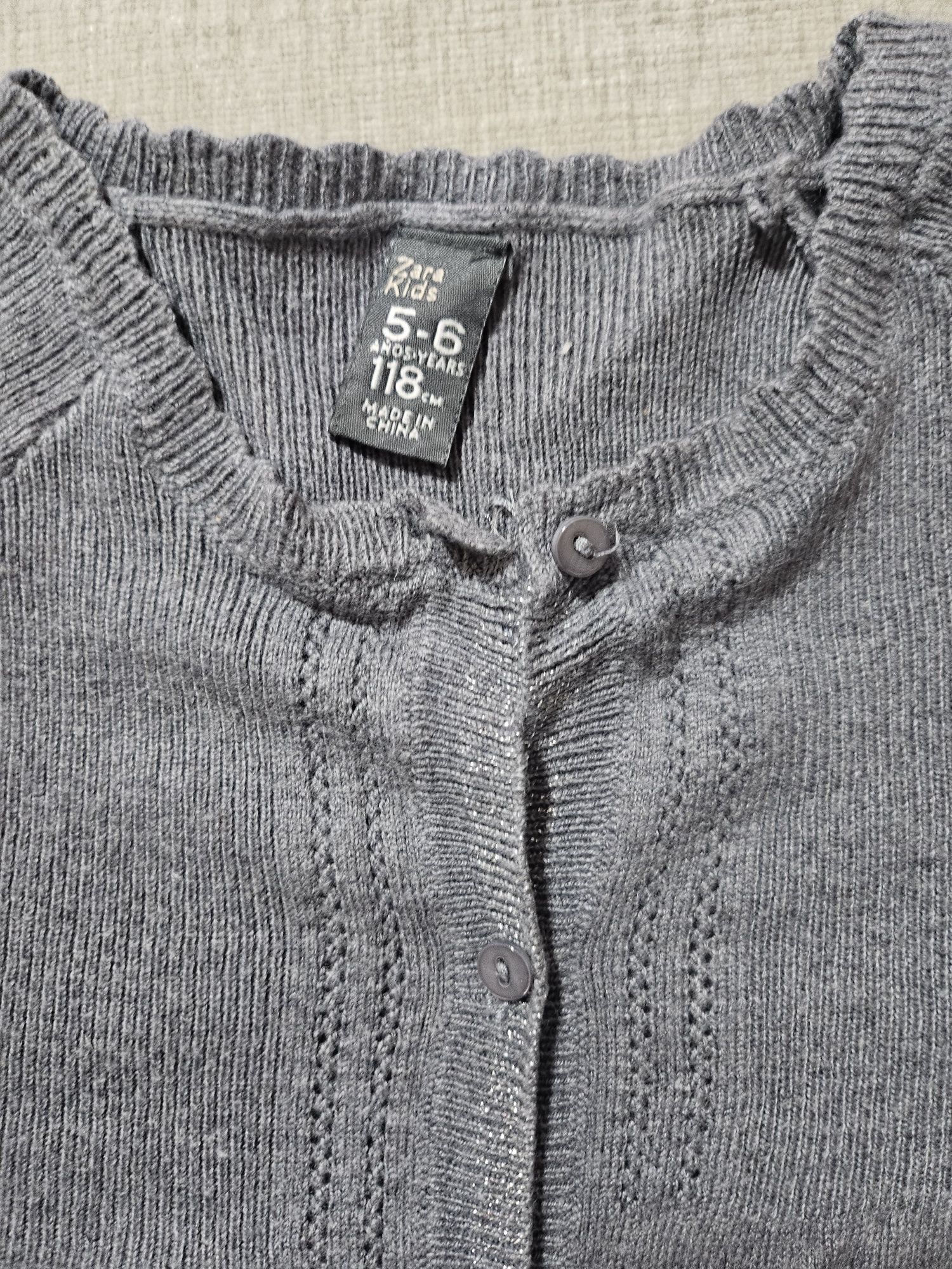 Sweterek Zara 118