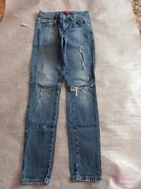 Spodnie damskie jeansowe Guess