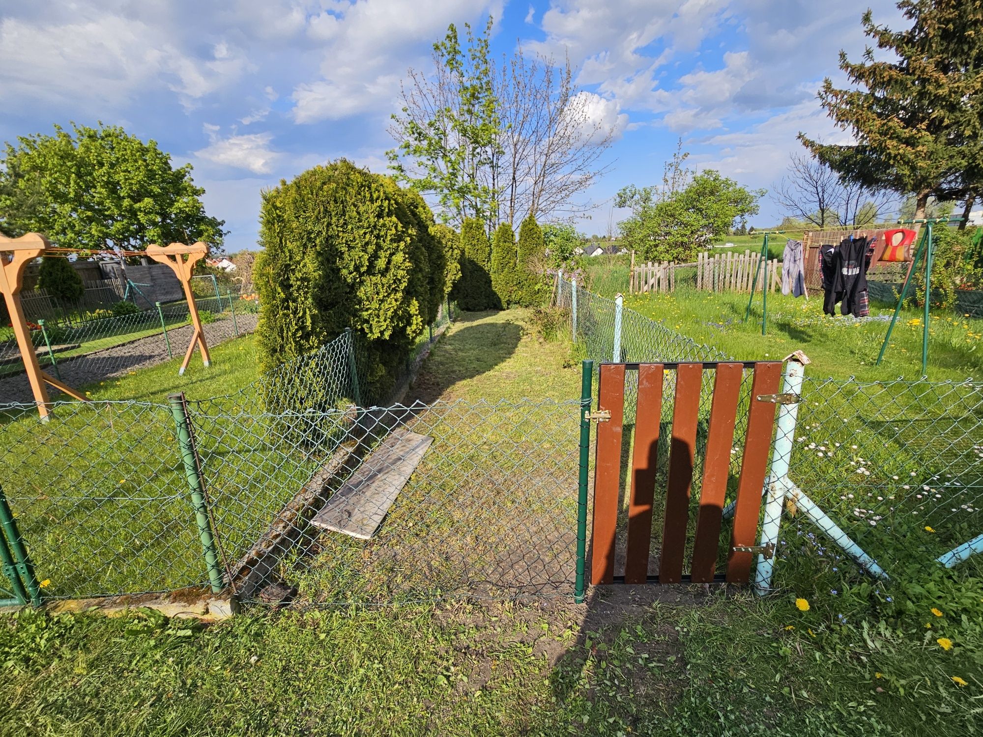 Słoneczne mieszkanie,2 pokojowe,nowy piec co,ogródek,3 piwnice