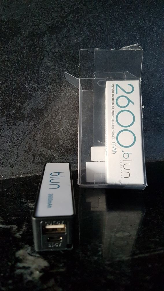 Powerbank 2600 . Blun