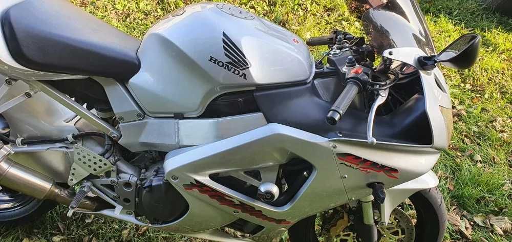 cbr 900rr fireblade  stan bdb cbr 600 możliwe raty