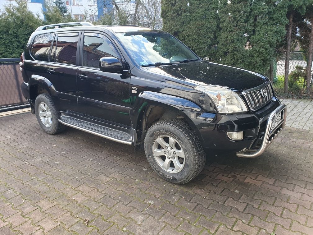 Toyota land cruiser  2008 salon pl