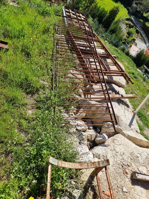 Guardas metalicas em barras e varões