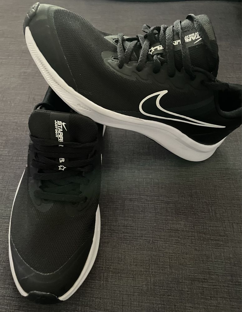 Ténis Nike Soft em optimo estado