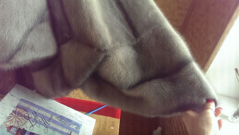 Продам натуральну шубу