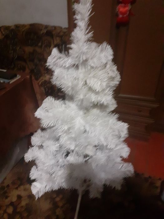 Продам штучну ялинку