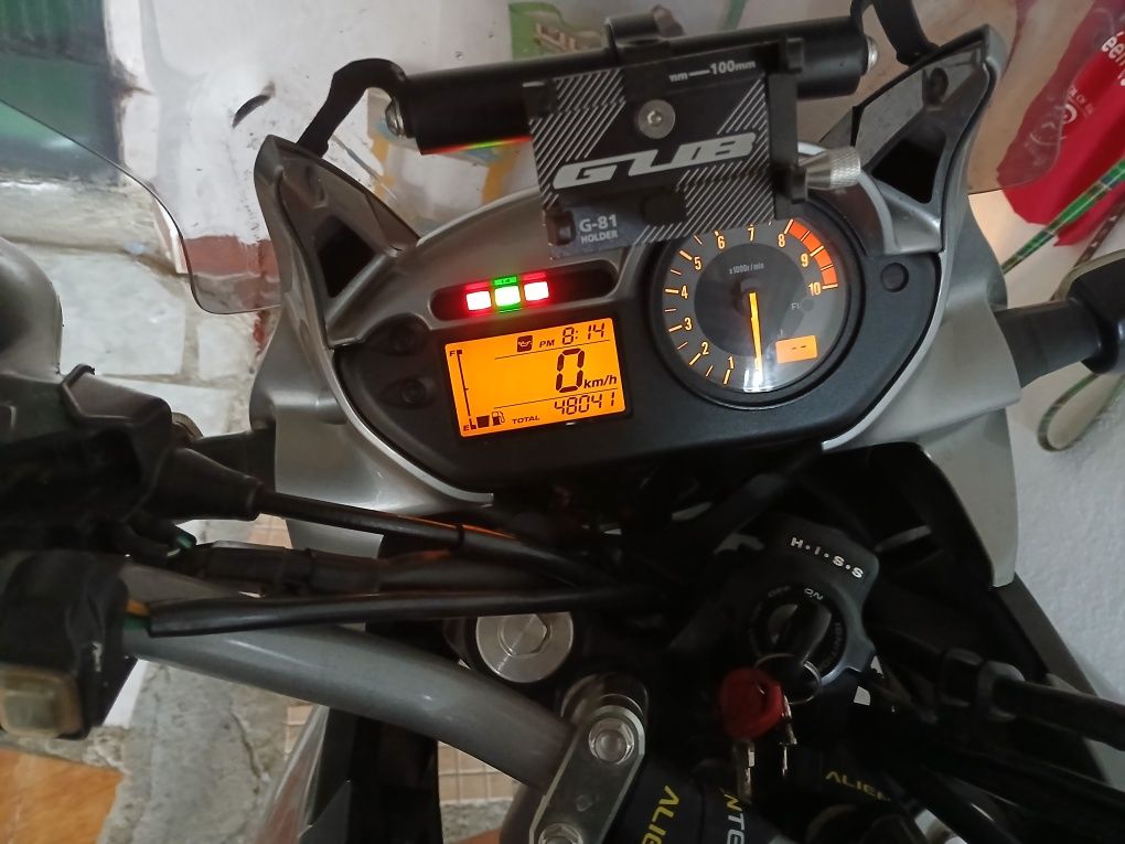 Honda Transalp 700