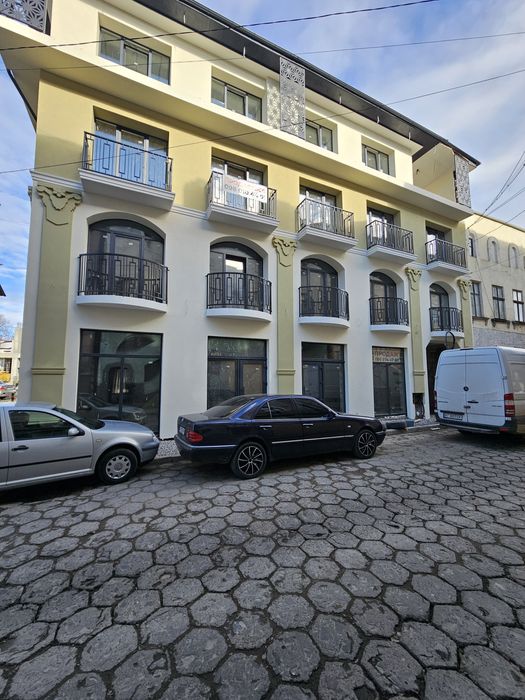 Торгове приміщення. Стометрівка.