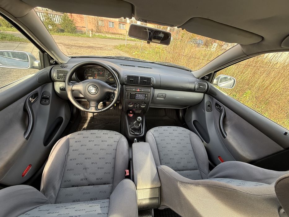 Seat Leon 1.6 16v 2001r