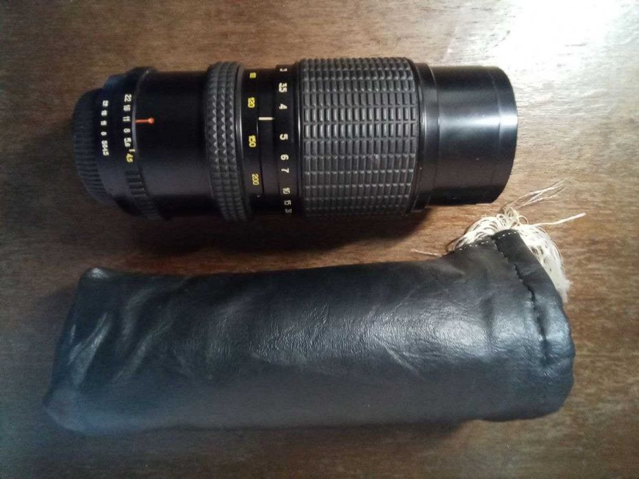 Об'єктив Zooom Arsat H 1:4.5 80-200 mm у відмінному стані