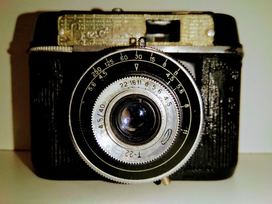 Продам антикварний фотоапарат 1962-1964рр. "ВЕСНА"