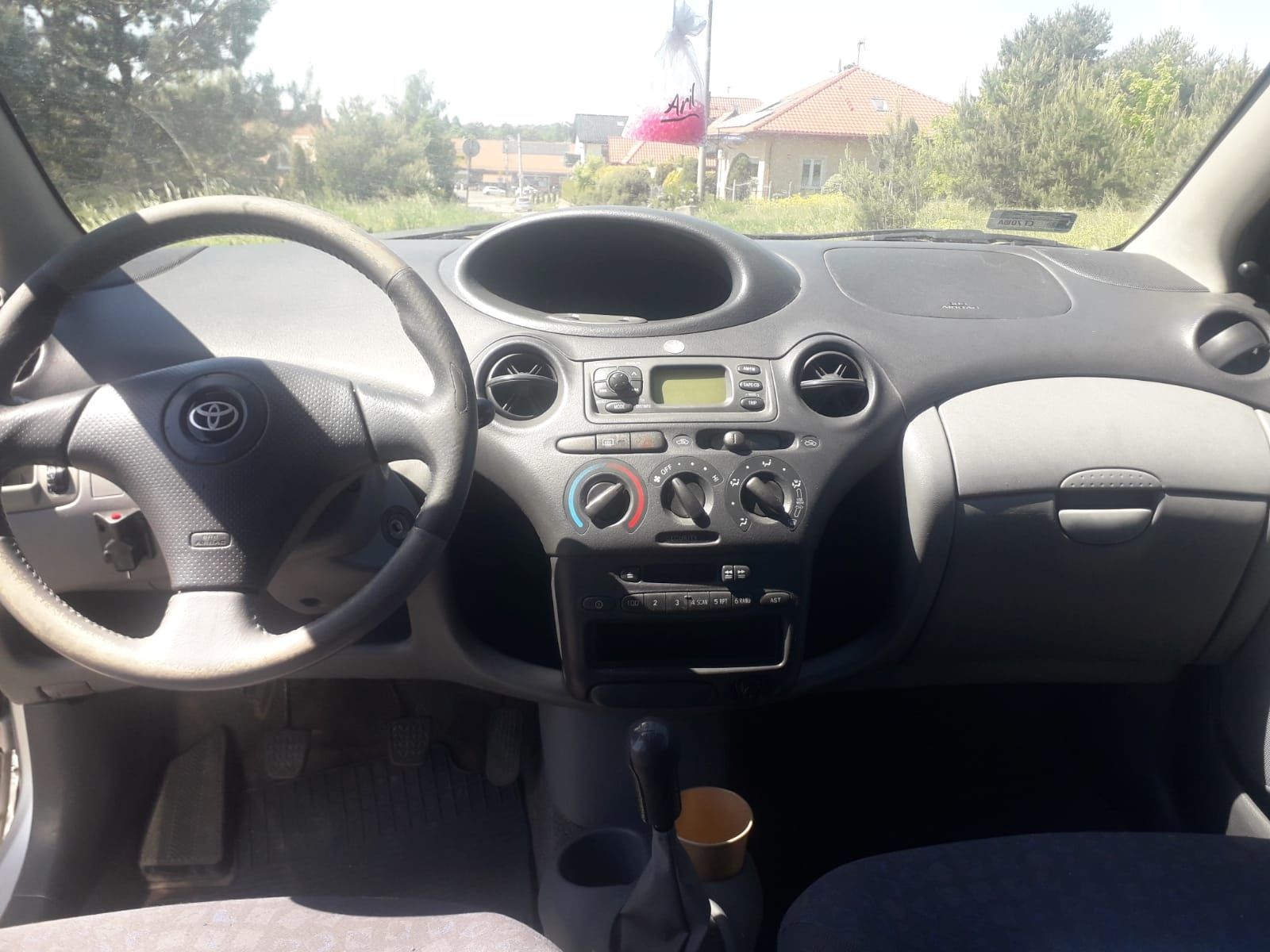 Toyota Yaris 1.0 benzyna