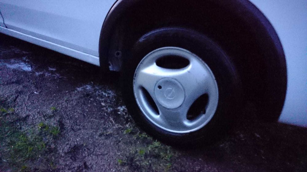 Jantes Opel 14' , furação 4x100 com pneus 175/65R14