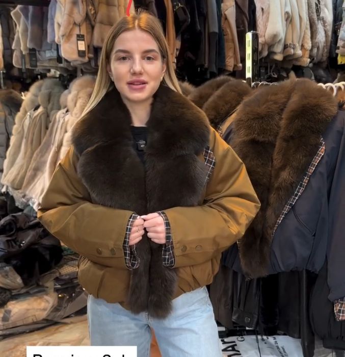 Парка жіноча нова