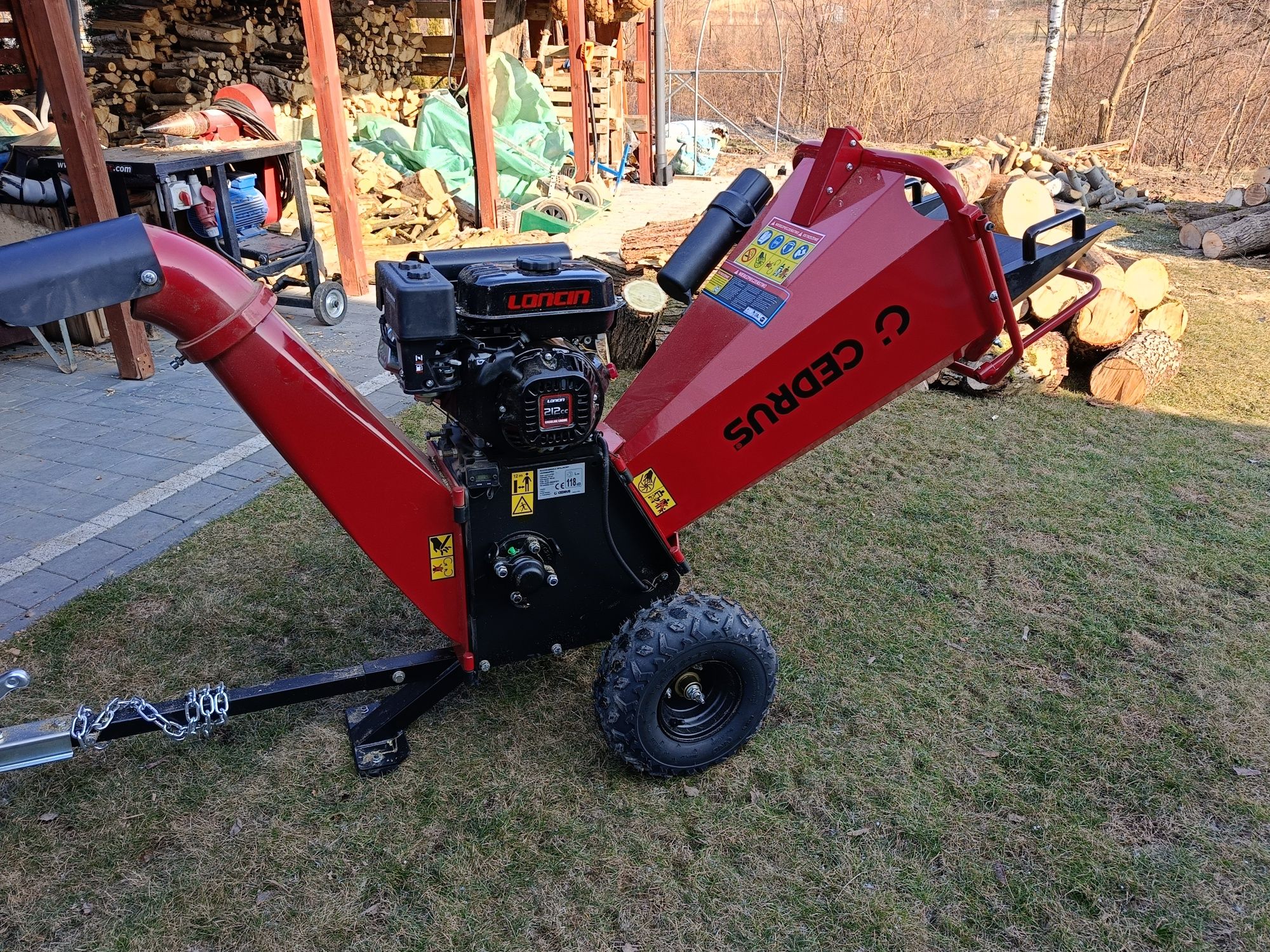 Rebak aerator, wertykulator, glebogryzarka, rowniarka ziemi w