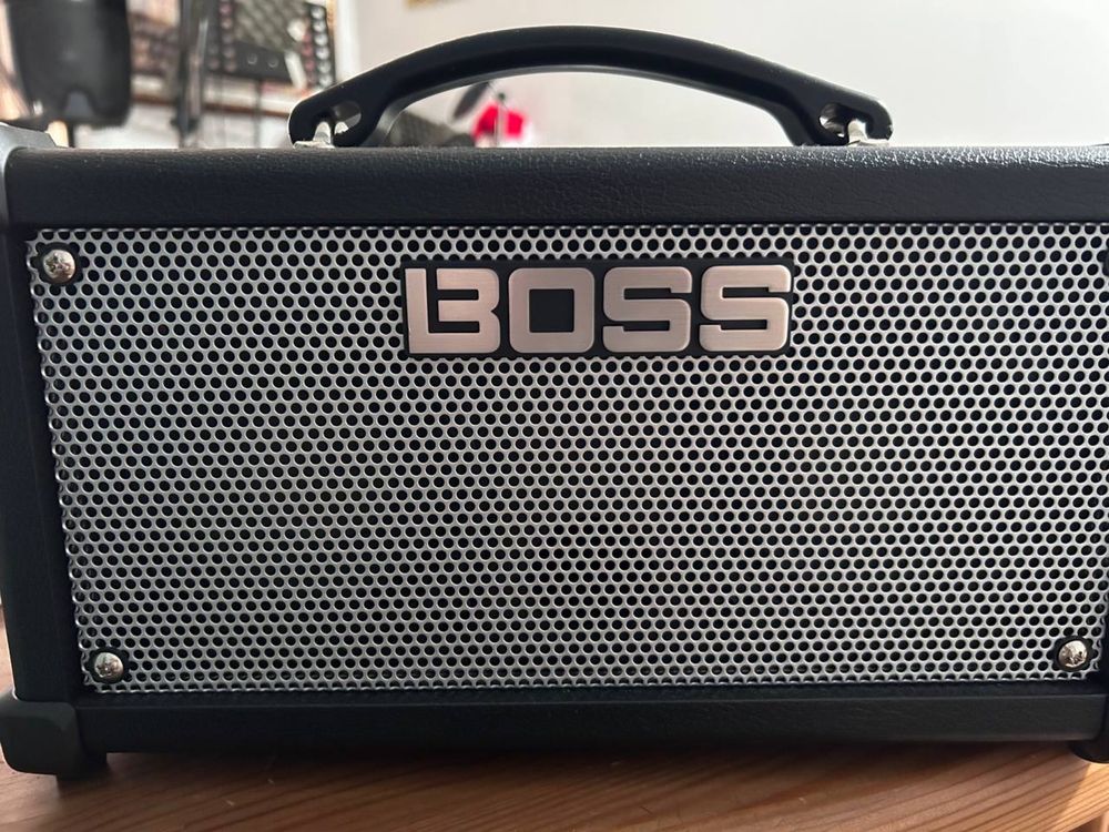 Wzmacniacz Boss DualCube LX