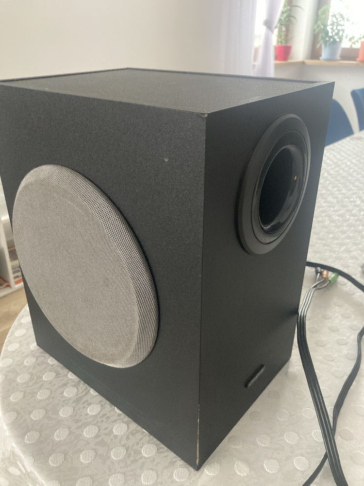 Sprzedam subwoofer