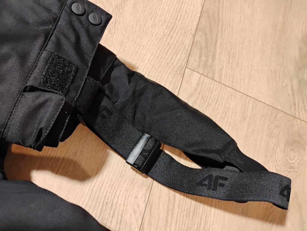 Kombinezon narciarski 4F dla chłopca r 140 Neodry 10 000/5000