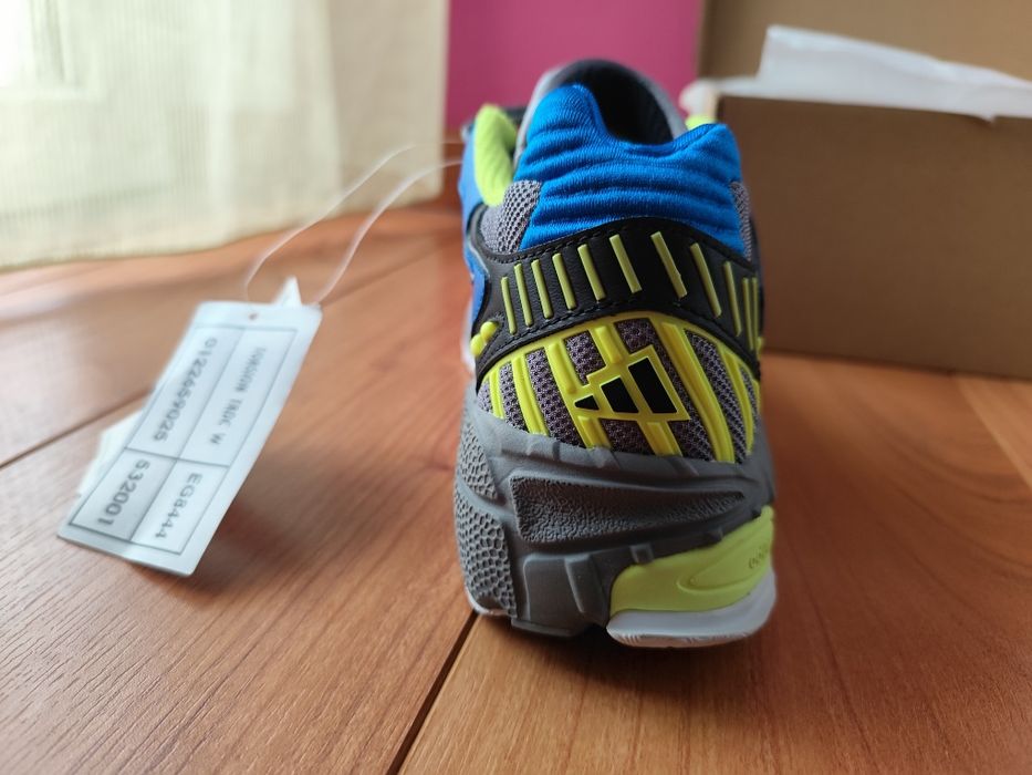 Tênis adidas TORSION TRDC W