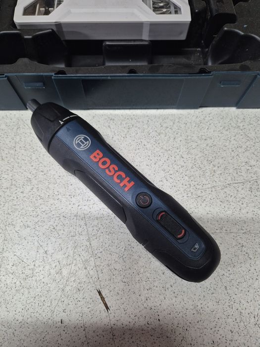 Bosch Wkrętak Akumulatorowy Bosch GO Zestaw