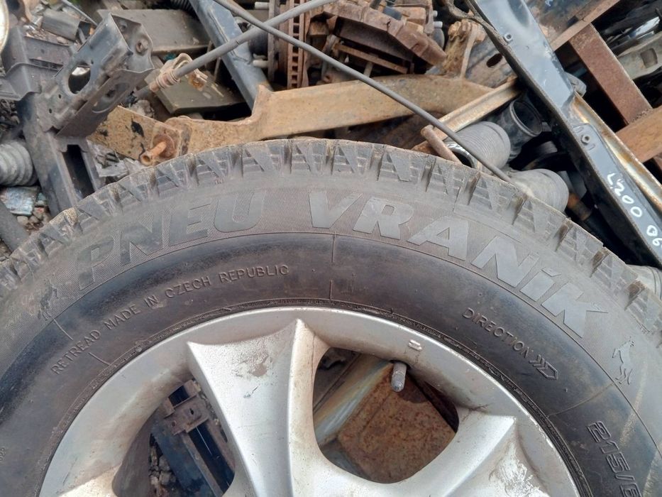 Продам диски 5/114.3/16 nissan x-trail