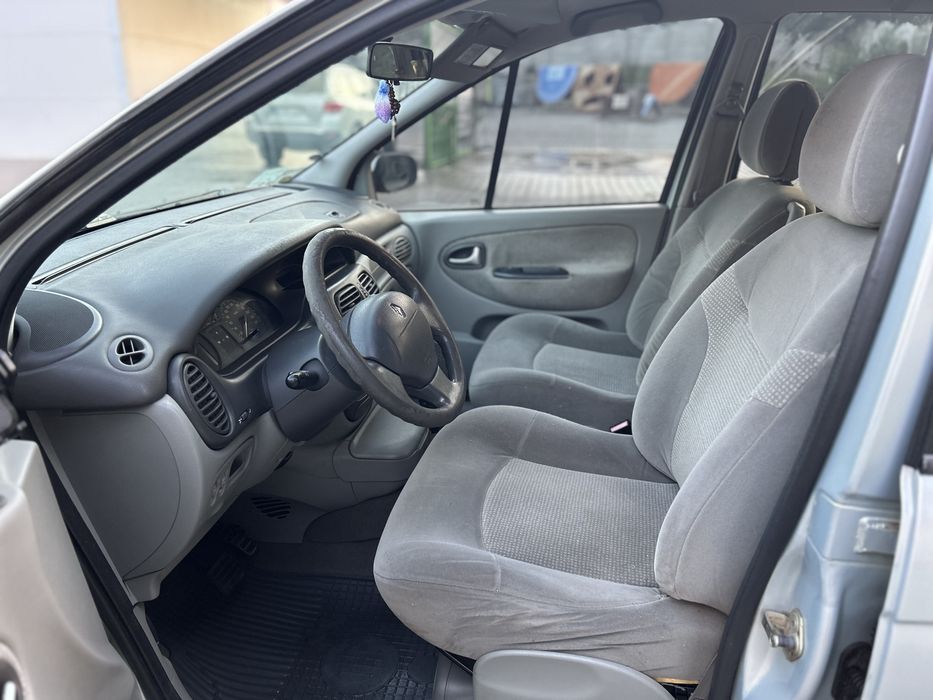 Renault megane scenik