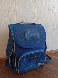 Шкільний рюкзак Kite. Рюкзак для хлопчика. Ортопедичний рюкзак