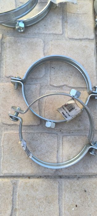 Conjunto de 90 abraçadeiras diversas
