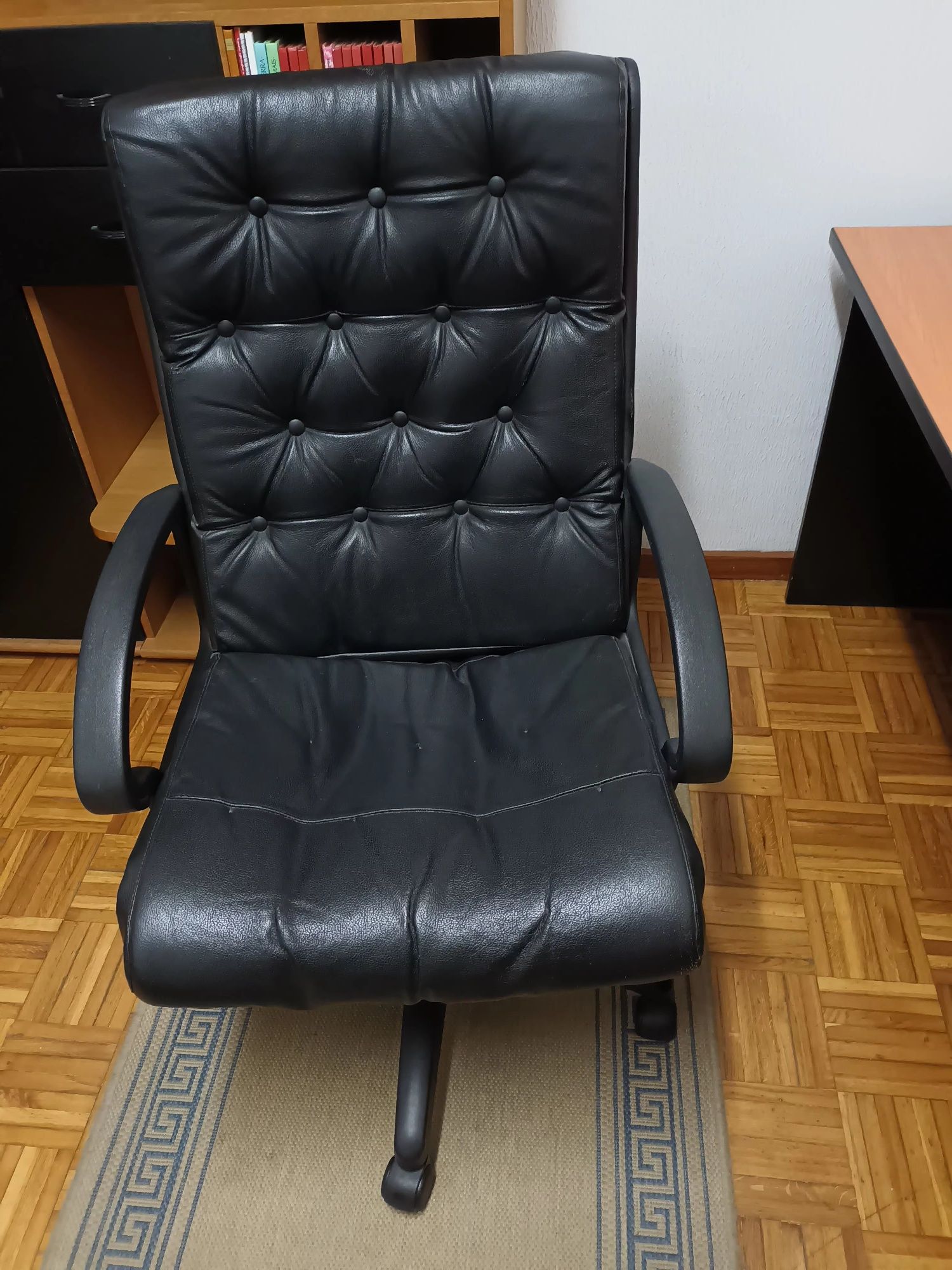 Cadeira de secretária