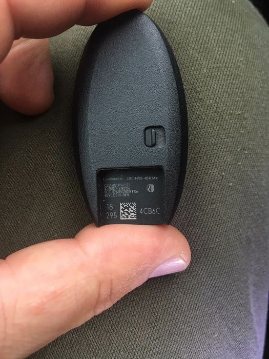 Смарт ключ Nissan Rogue 2014-2019 id:180144106