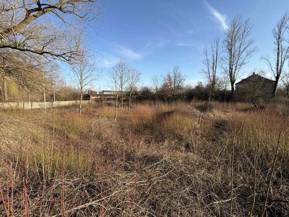 Земельна ділянка під виробничі,складські та офісні приміщення,СТО..