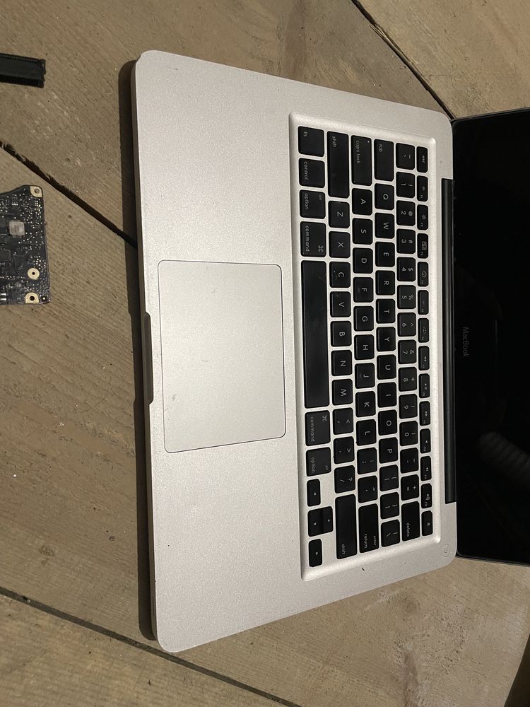 Запчастини Macbook A1278 дешево!
