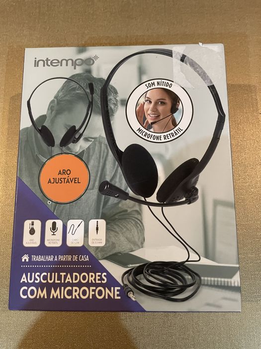 Auscutadores com microfone novos