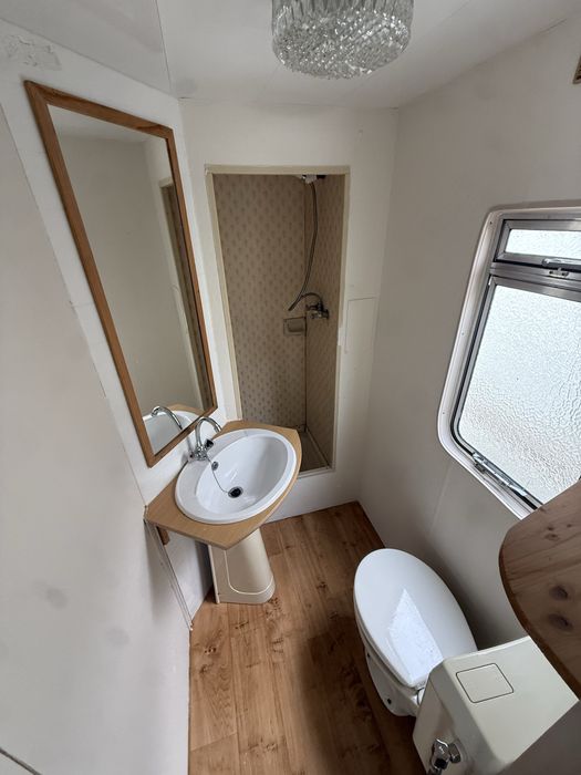 Domek holenderski 8.5m/3.1m, dwie sypialnie, prysznic, transport