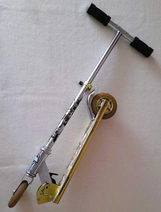 Trotineta AVIGO Scooter (50kg)