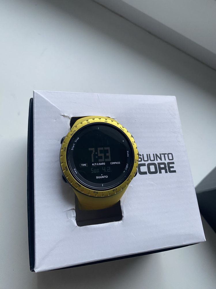 Suunto Core Yellow