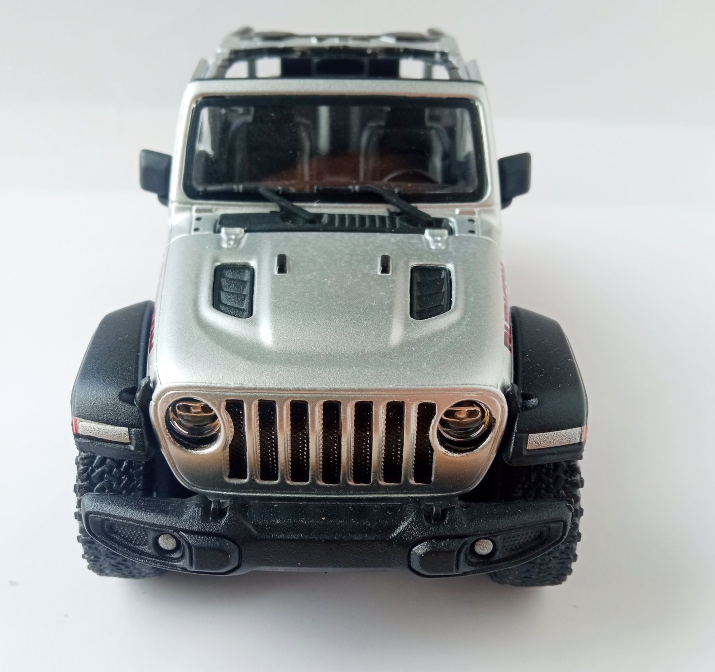 Jeep Wrangler Rubicon kinsmart die cast model