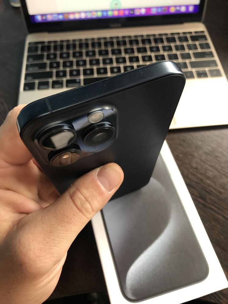 Apple iphone 15 Pro Max 256Gb Blue Titanium ідеальний
