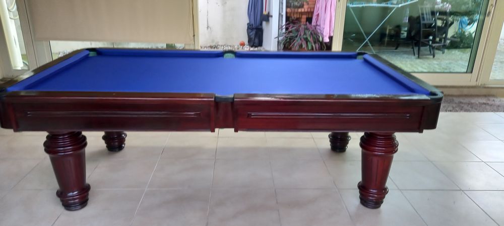 Bilhar usado, envernizado de novo ( montagem incluída)