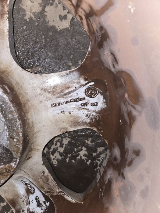 Колеса з дісками мерцедес Vito 255 60 R 17