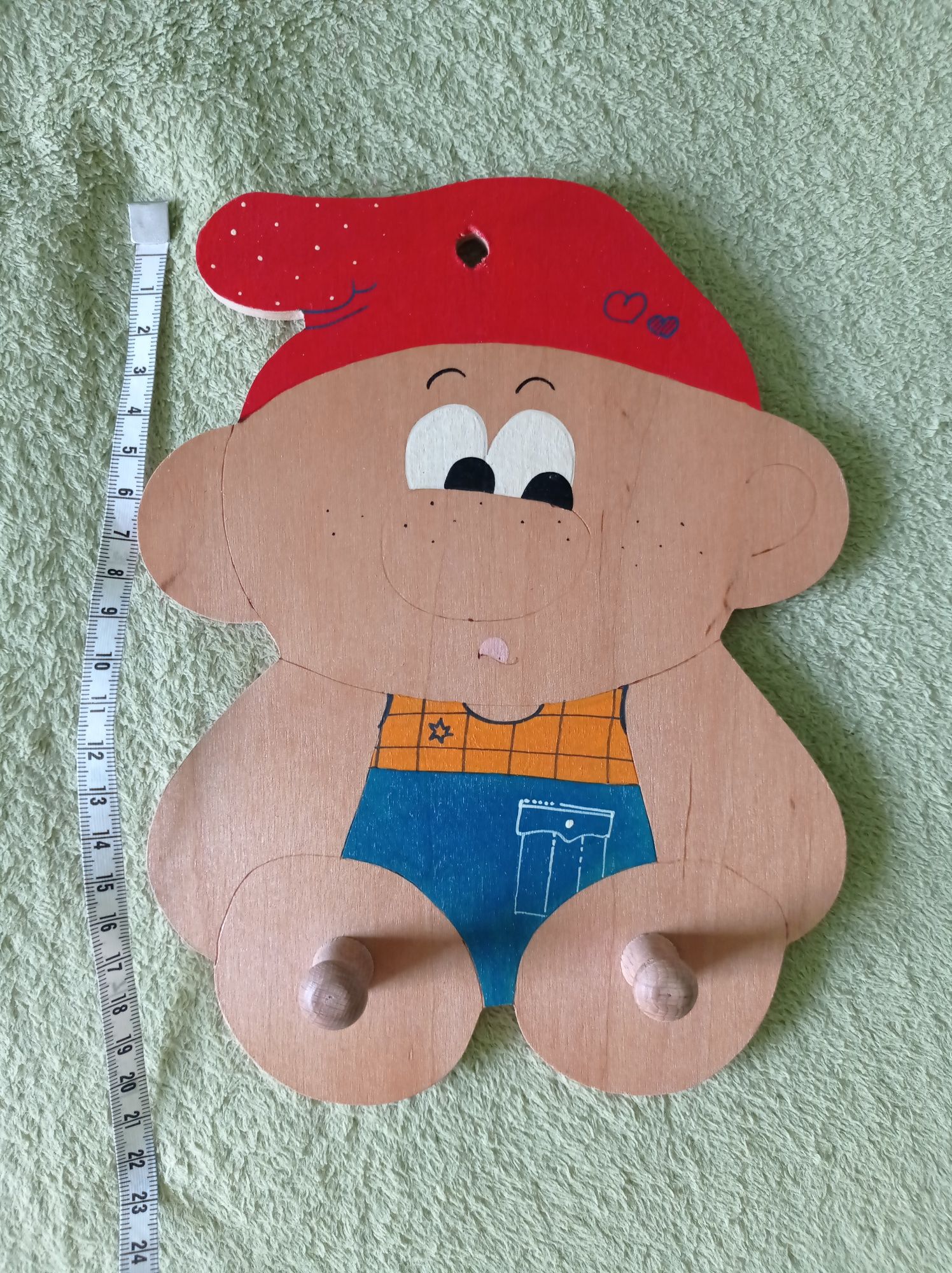 Wieszak dziecięcy drewniany