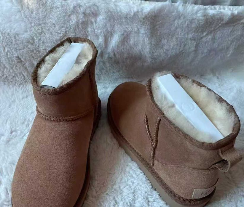 "Buty Trampki" UGG_Classic_UltraMini R. 37