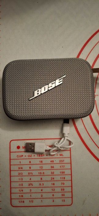 Głośnik turystyczny bluetooth