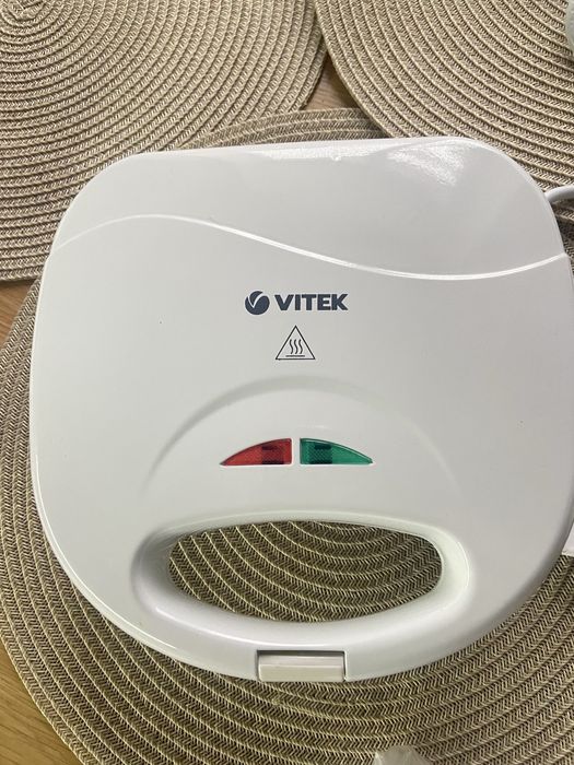 Сендвічниця НОВА