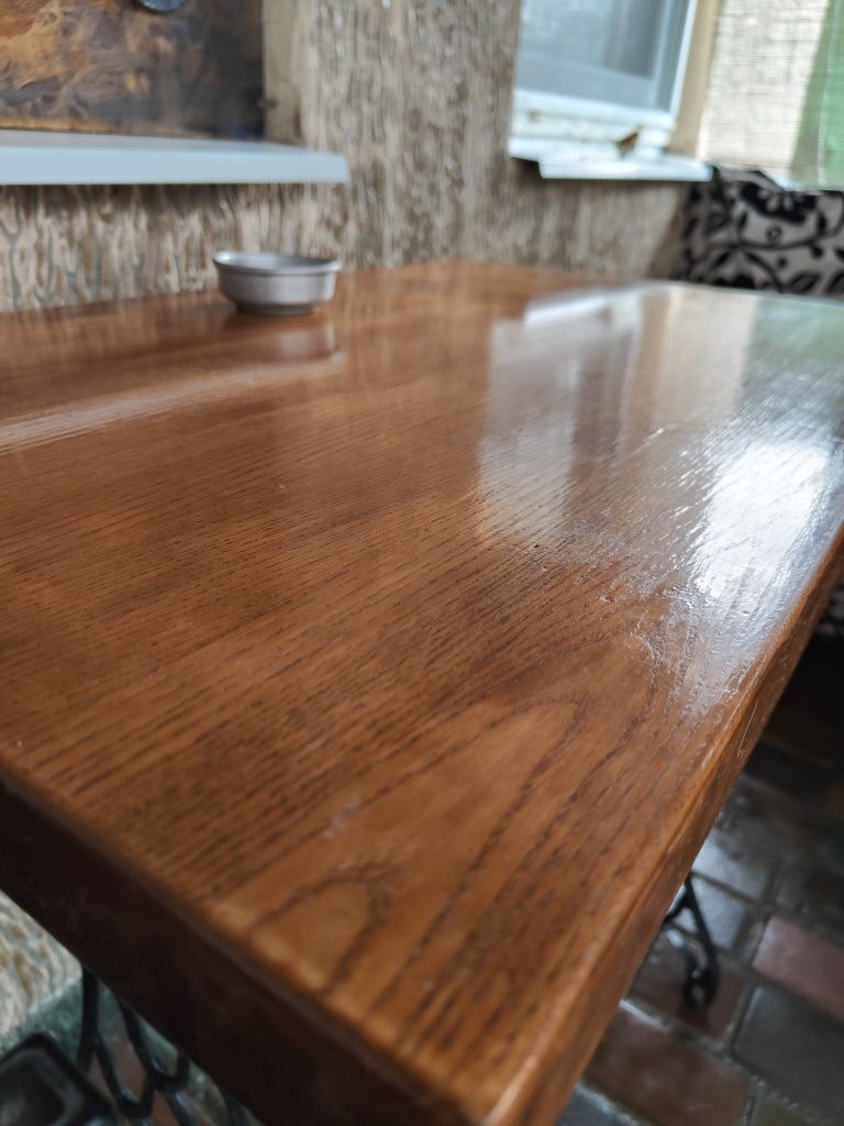 Продам стол со станины, натурального дерево.