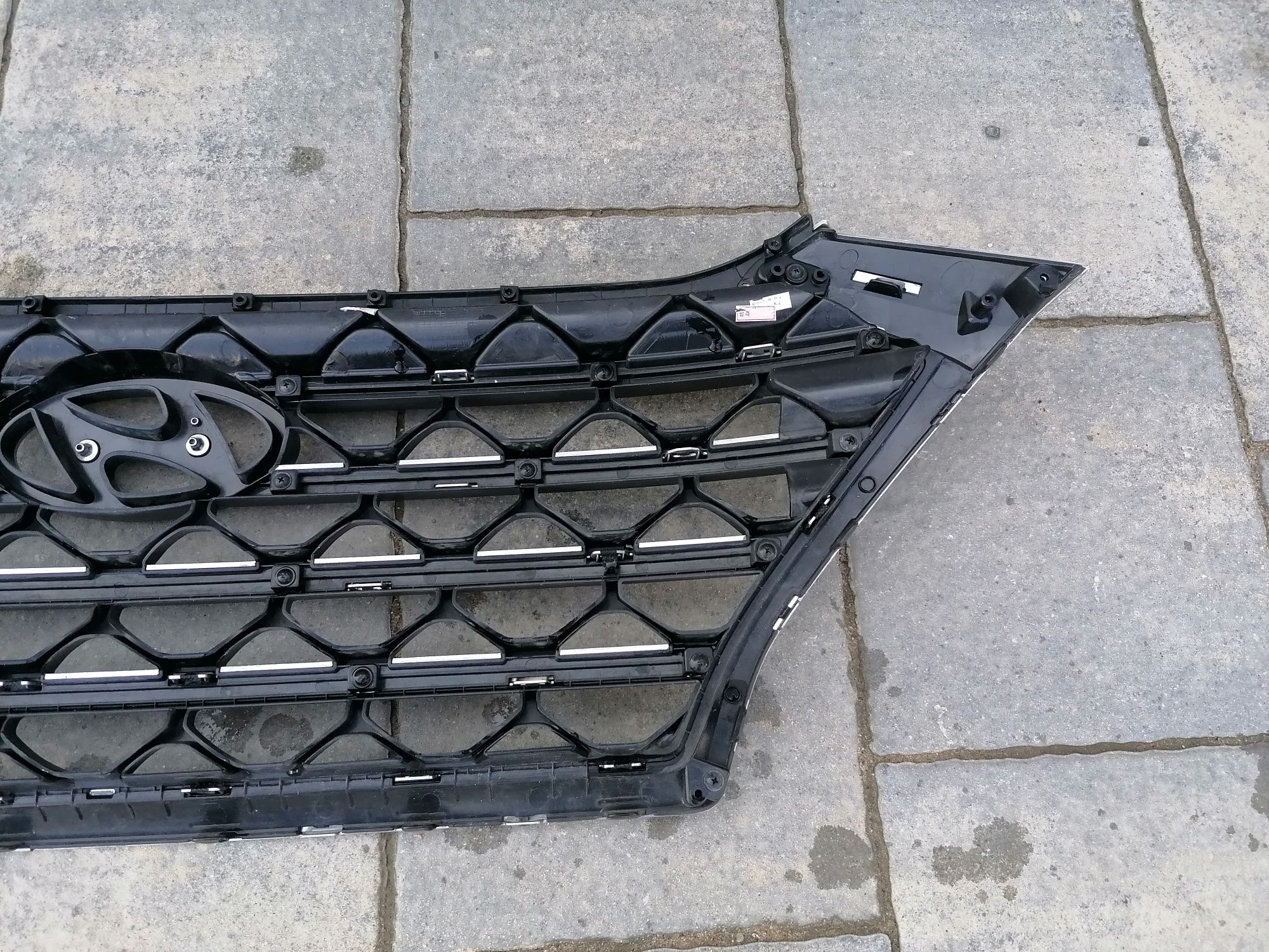 Grill atrapa Hyundai Tucson II Lift 18r- oryginał