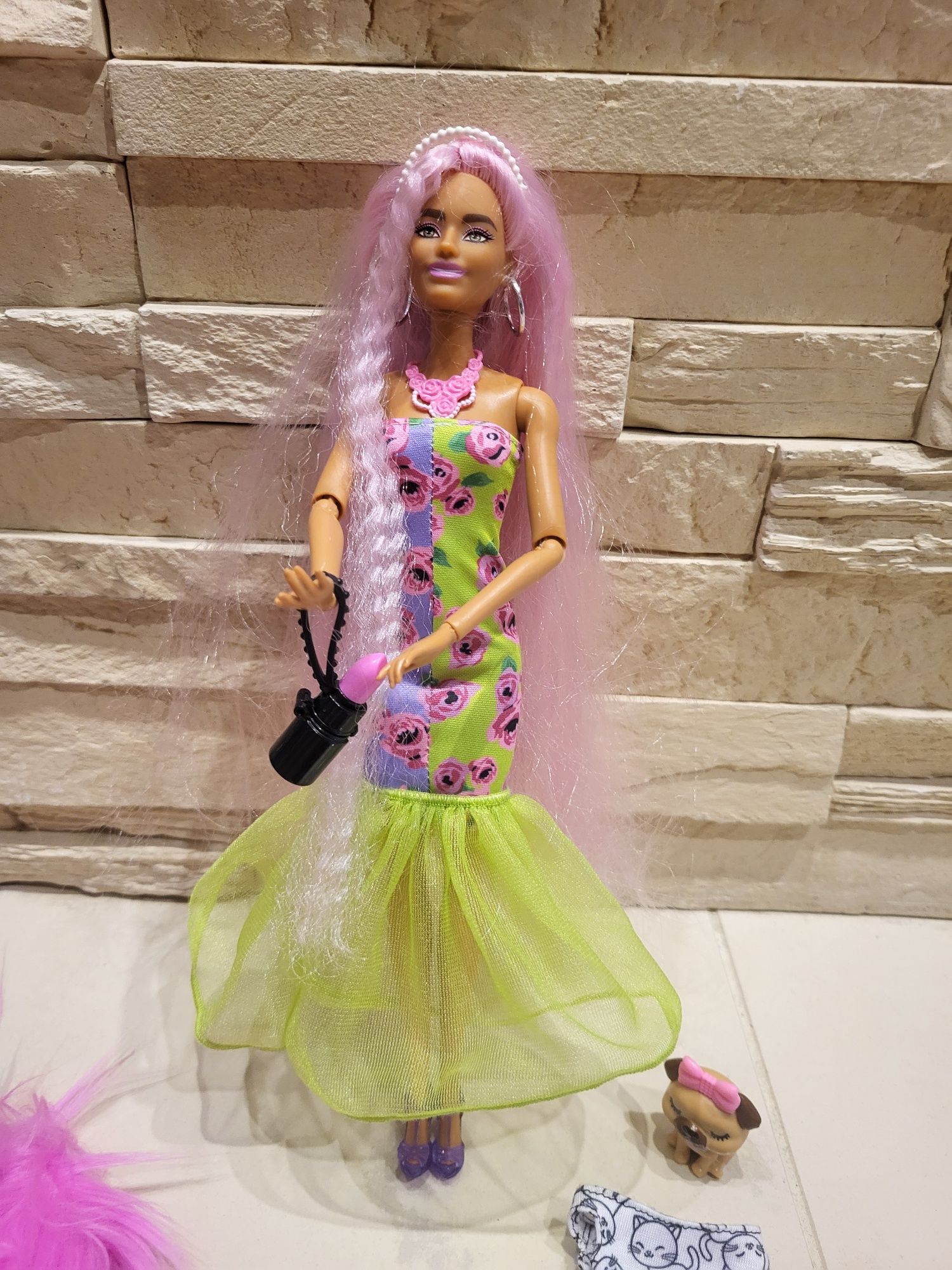 Barbie exstra + akcesoria